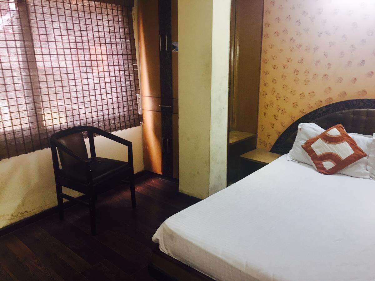 Hotel Splash Nowe Delhi Zewnętrze zdjęcie