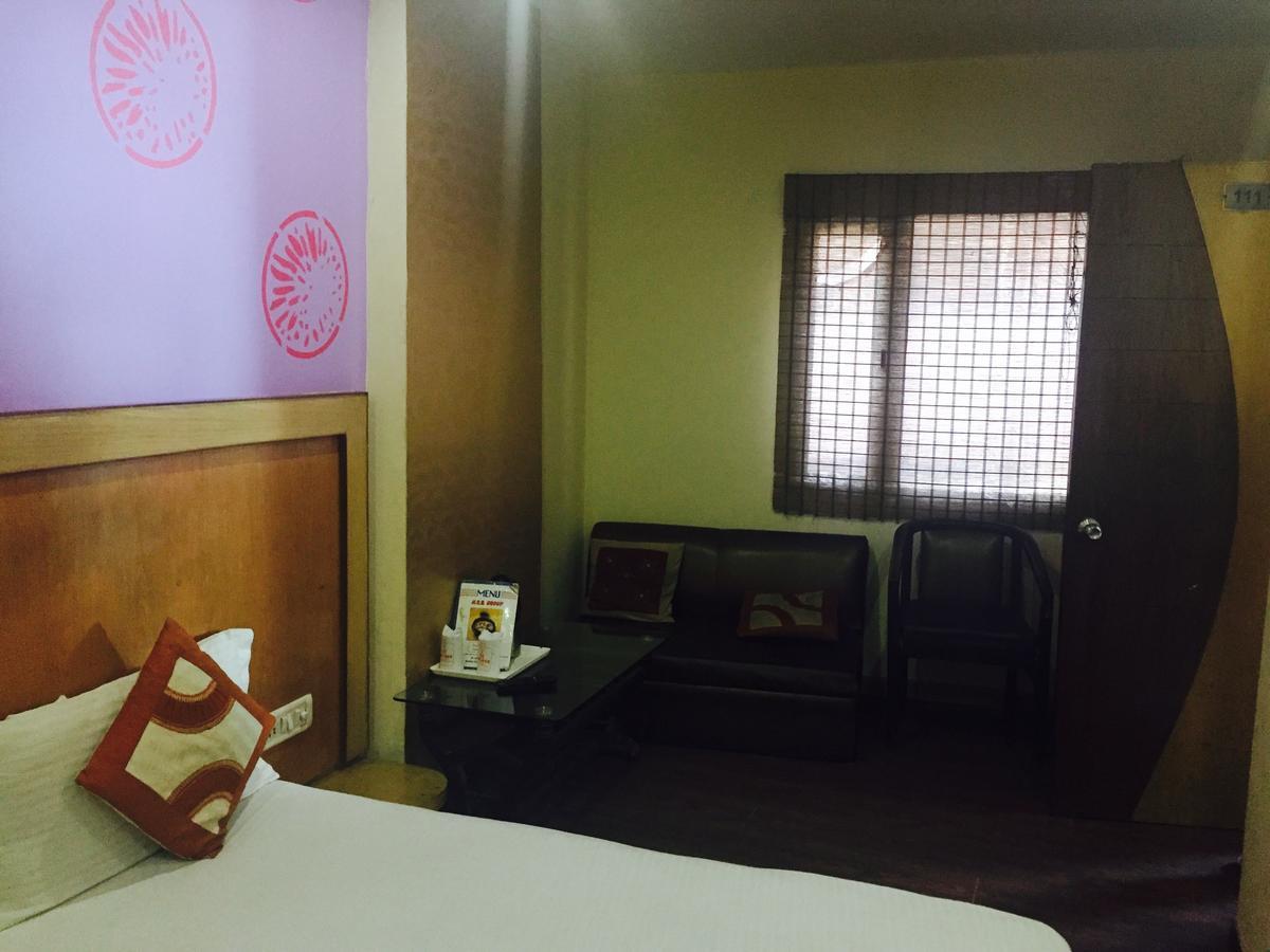 Hotel Splash Nowe Delhi Zewnętrze zdjęcie